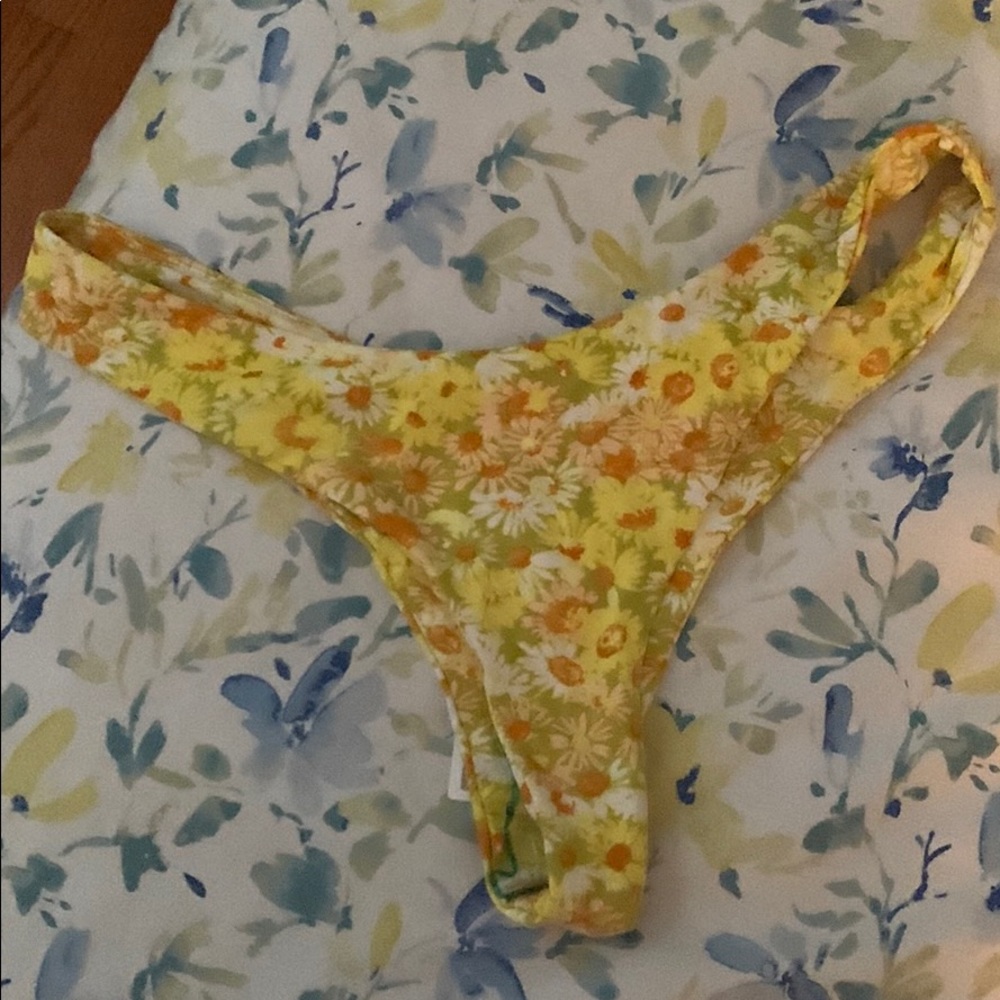 Bathing suit bottom